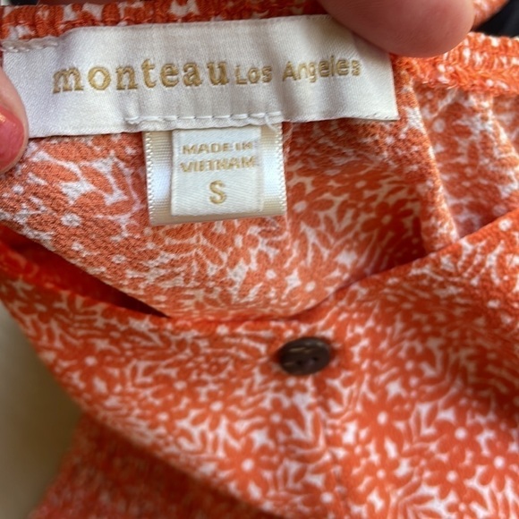 Monteau shirred crop top blouse - Picture 6 of 8